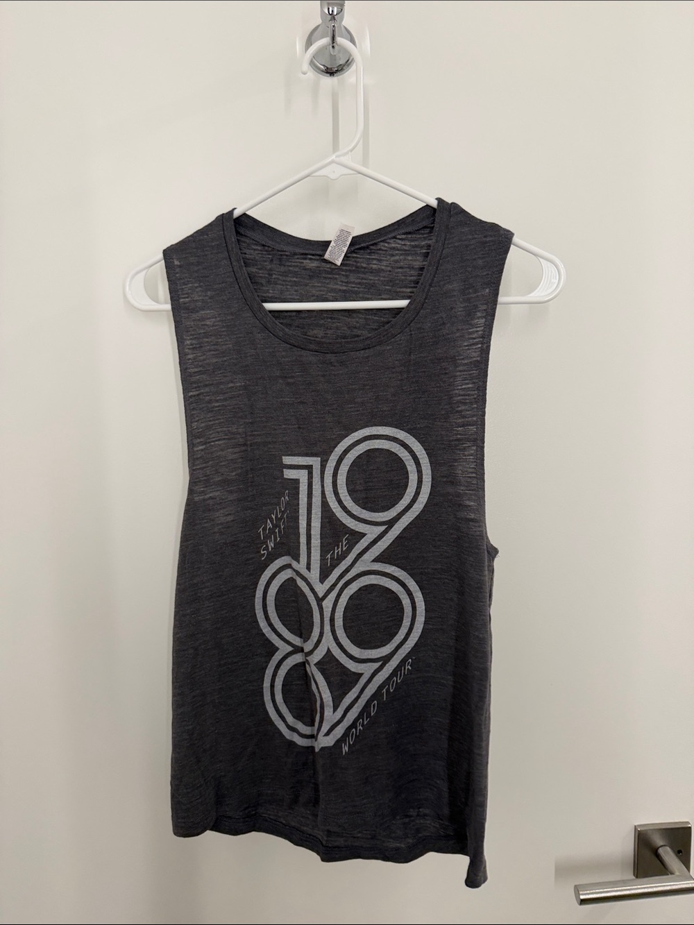 Women’s Gray Graphic Muscle Tank Top - Taylor Swift 1989 Tour